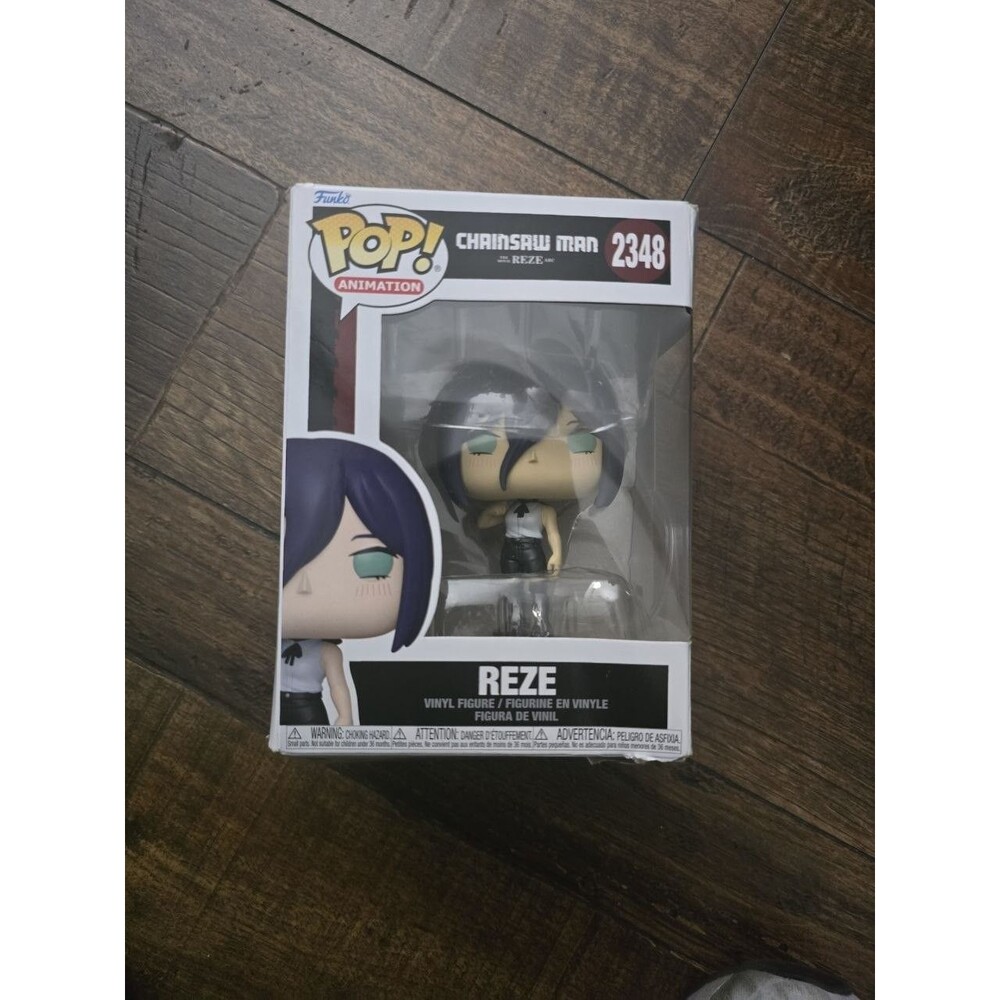 Funko Pop! Chainsaw Man Reze #2348 Vinyl Figure Heavy Box Damage